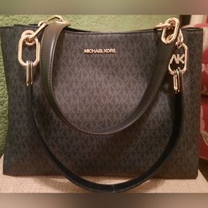Women's Shoulder Purse